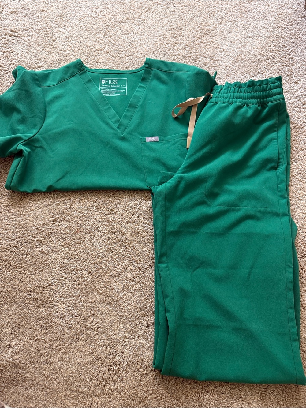 Figs Green one pocket scrub top and wide leg Pants